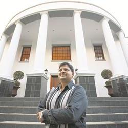 Gupta's property valuation 'an error'