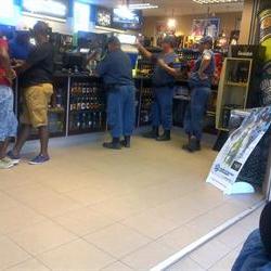 On duty FS cops caught buying alcohol in BFN