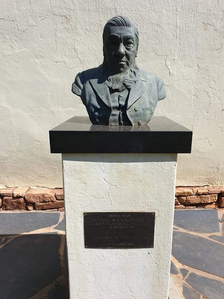 Die borsbeeld van oud-president Paul Kruger wat gesteel is. FOTO: FAK