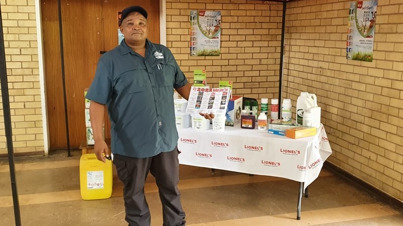 Koffiefonteinse boer praat oor boeredag, #Covid19 en dienslewering Koffiefonteinse boer praat oor boeredag, #Covid19 en dienslewering | News Article