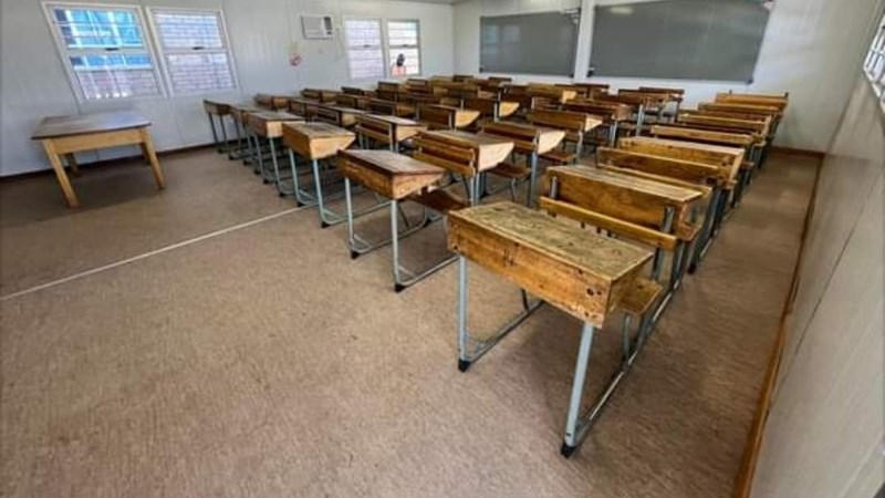 Northern Cape school receives much-needed mobile classrooms | News Article