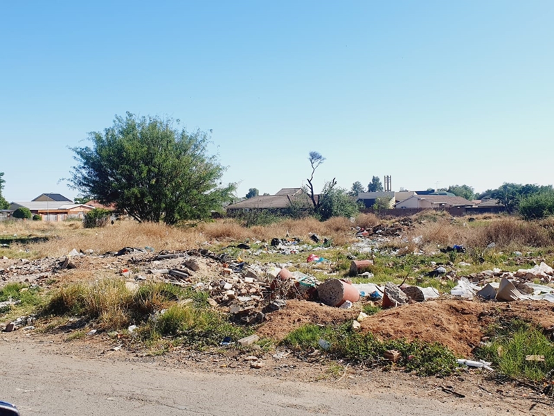 Illegal dumping sites a headache for Northview residents | News Article
