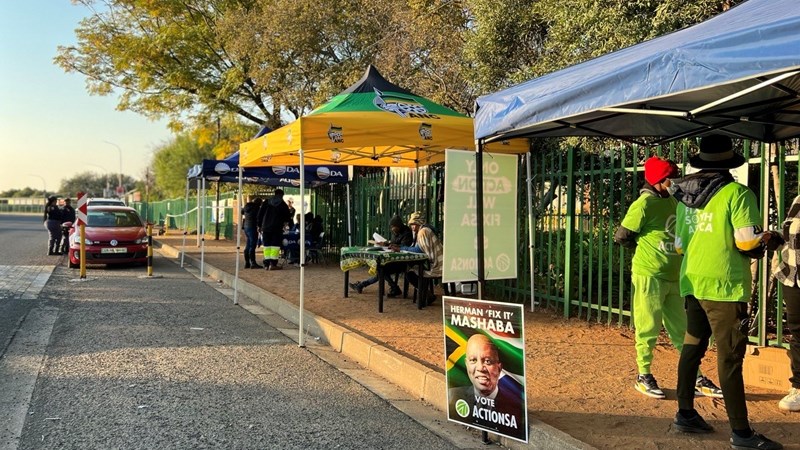 #ElectionDay: Voters get 3 ballot papers in SA’s 7th democratic election | News Article