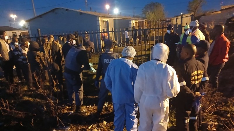 Police call for calm in Mangaung after body discovered in manhole Police call for calm in Mangaung after body discovered in manhole | News Article