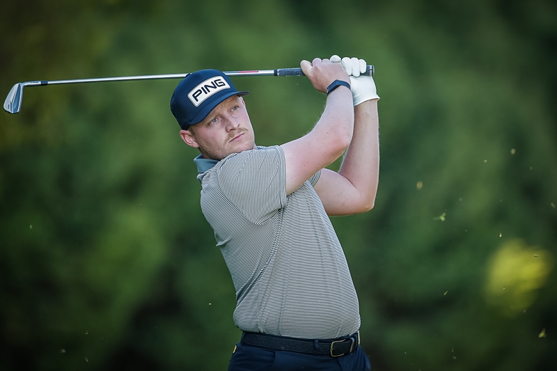 Venter tightens grip on SunBet Challenge | News Article