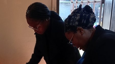 Doctor, pastor unite to feed struggling Bloemfontein residents Doctor, pastor unite to feed struggling Bloemfontein residents | News Article