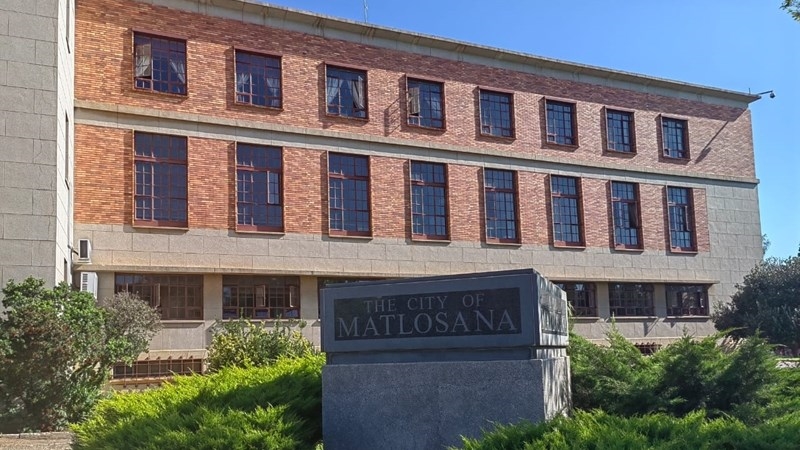 VF Plus eis beter bestuur van Matlosana se openbare werke | News Article