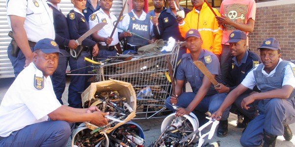 Hundreds of seized knives to be destroyed Hundreds of seized knives to be destroyed | News Article