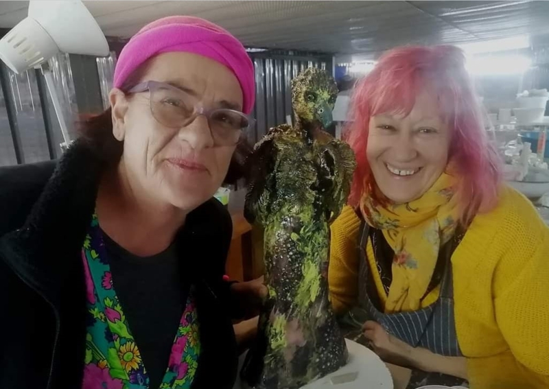 Kleurvolle kunstenaar kuier weer in Bloemfontein | News Article