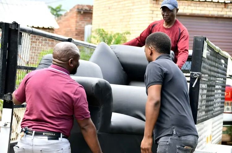 Northern Cape family gifted furniture for Christmas  | News Article