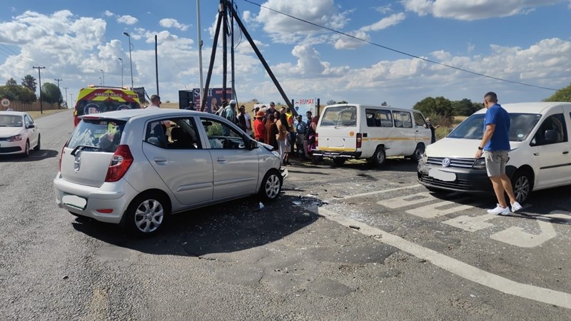 Talle leerders beseer in nóg ’n botsing in Bloemfontein | News Article