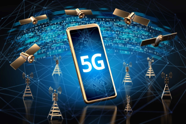 #OFMBusinessHour - Spectrum auction ‘ray of hope’ for SA | News Article