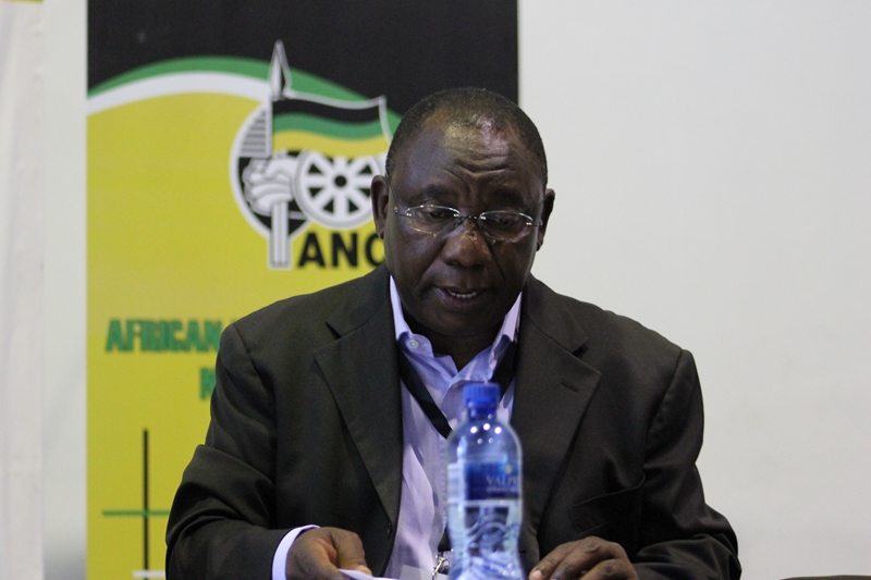 Ramaphosa promises to revamp Ditsobotla Municipality | News Article