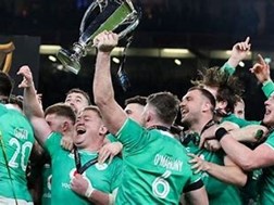 Ireland keeps Six Nations trophy  | News Article