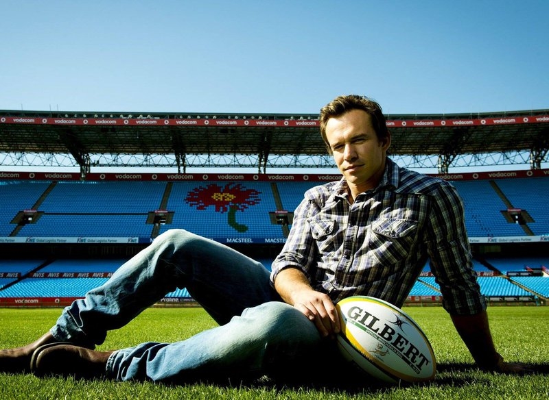 Dokters positief oor Derick Hougaard se herstel | News Article