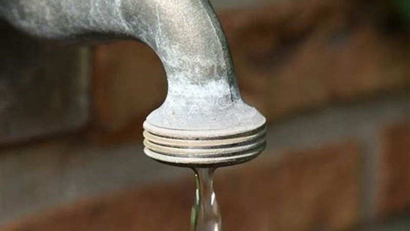 Munisipaliteit beloof Parys-inwoners skoon, drinkbare water | News Article