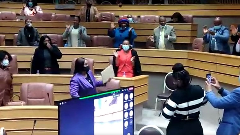 #BreakingNews: Mangaung Metro elects new speaker - VIDEO | News Article