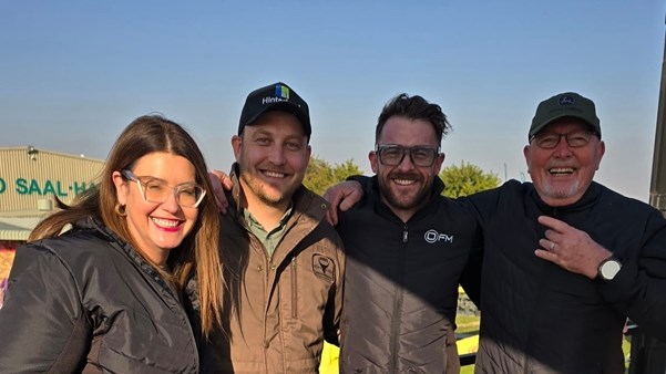 Richann Brussow stel sy nuwe enkelsnit op die Good Morning Breakfast bekend Richann Brussow stel sy nuwe enkelsnit op die Good Morning Breakfast bekend | News Article