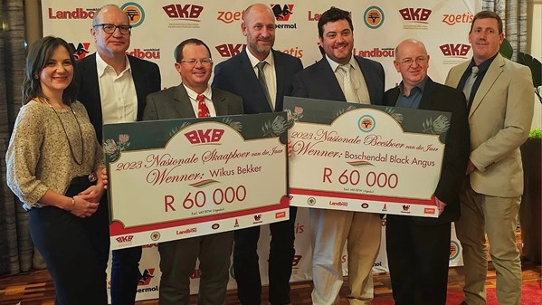 Bees- en Skaapboer van die Jaar: Wenners verheug, dankbaar vir erkenning Bees- en Skaapboer van die Jaar: Wenners verheug, dankbaar vir erkenning | News Article