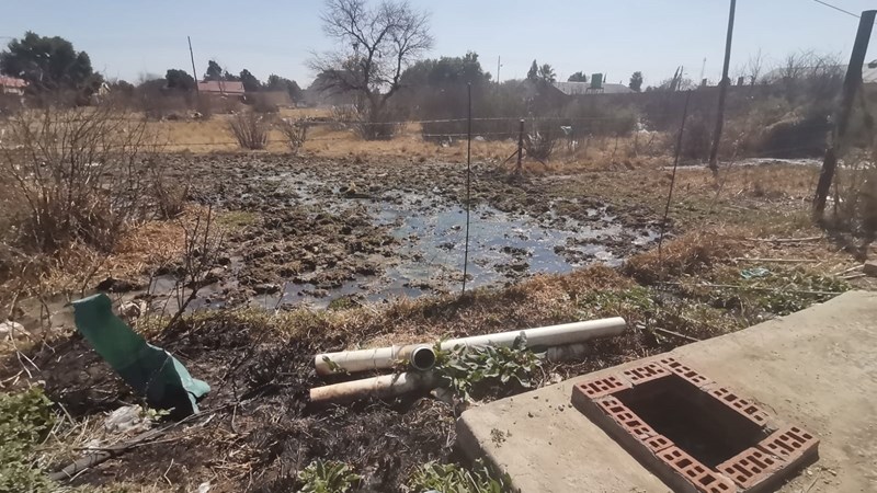 Community enraged over FS municipality’s R2,1 million ‘tennis court’ splurge Community enraged over FS municipality’s R2,1 million ‘tennis court’ splurge | News Article