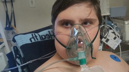 Jong Downsindroom-lyer van Vanderbijlpark boer in hospitaal Jong Downsindroom-lyer van Vanderbijlpark boer in hospitaal | News Article