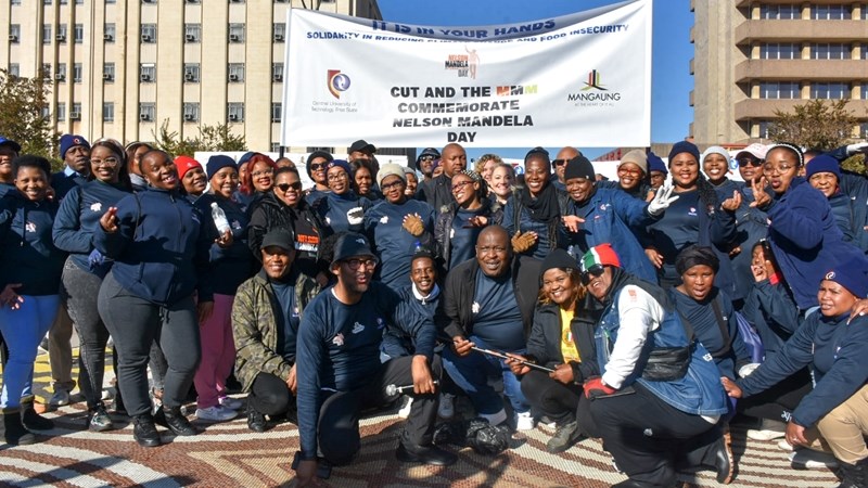 CUT spent 67 minutes cleaning up the CBD | News Article