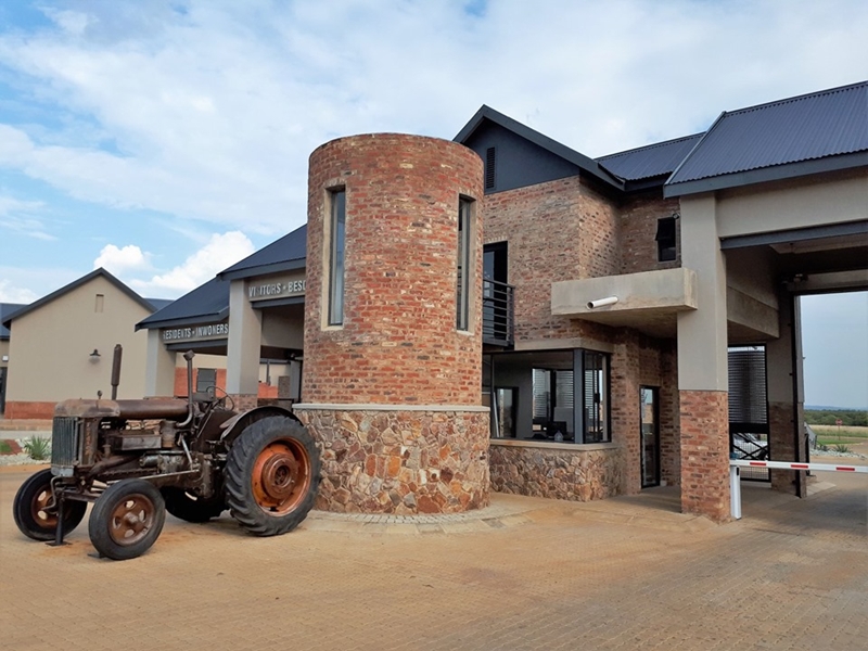 Grab a stand at de Land Estate in Potch | News Article