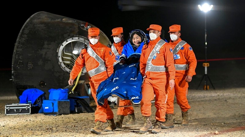 Chinese astronauts land back on Earth after six-month mission | News Article