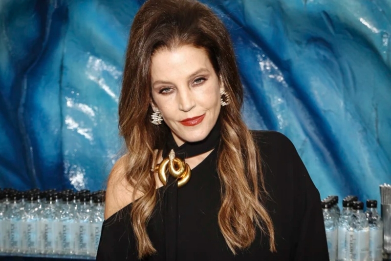 Lisa Marie Presley, daughter of Elvis, dead at 54 | News Article