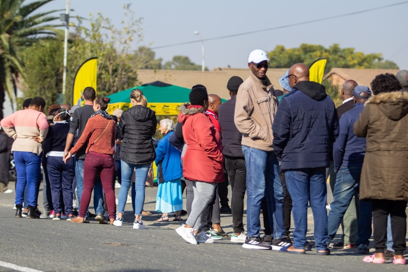 #OFMElectionWatch: Politici bekommerd oor probleme by Vrystaatse stemlokale | News Article