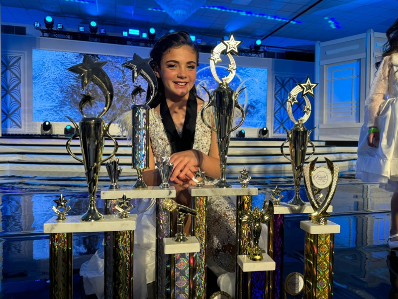 Oranje-Noord learner excels in Royal International Miss Pageant | News Article