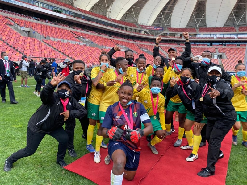 Unisa Grants WAFCON Champions Banyana Banyana Bursaries | OFM