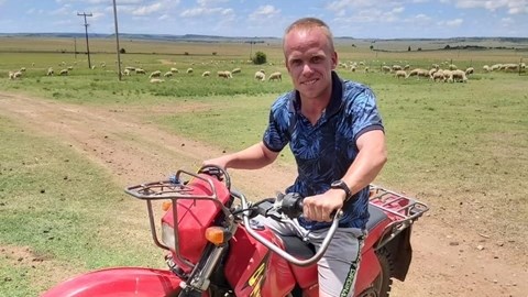 Vriendelike Frikkie word onthou ná sinlose moord Vriendelike Frikkie word onthou ná sinlose moord | News Article