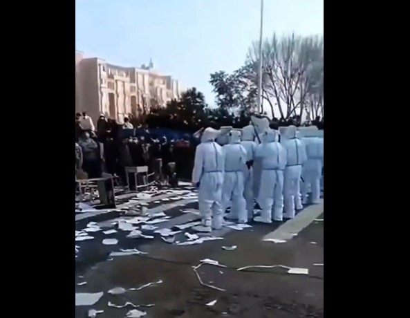 Covid-19: Protests at world's biggest iPhone factory | News Article