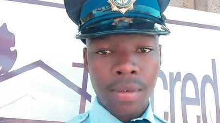 Twee polisiebeamptes van Gauteng in hof vir ontvoering, korrupsie Twee polisiebeamptes van Gauteng in hof vir ontvoering, korrupsie | News Article