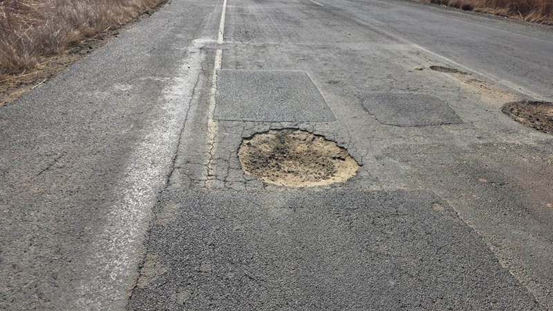 Concerns over deterioration of R57 road between Kestell and Reitz | News Article