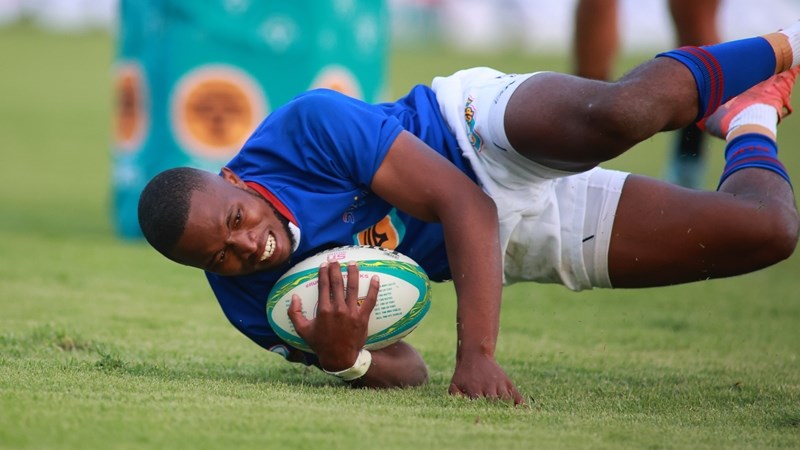 Shimlas edge UJ, Maties thump Ixias | News Article