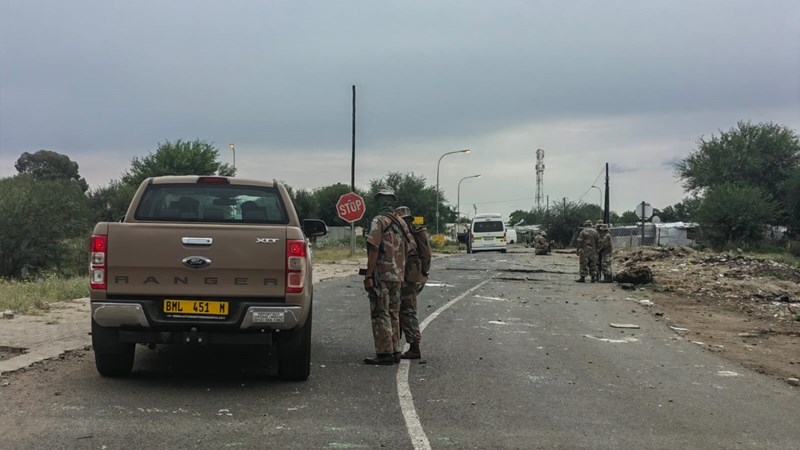 Tension rises in Kimberley amidst EFF national shutdown | News Article