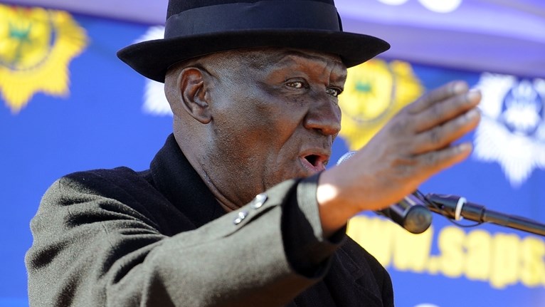 Bheki Cele releases latest crime statistics | News Article