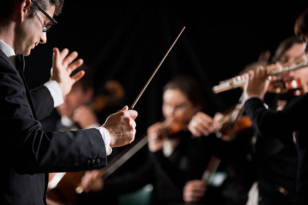 OFM Kunsteklop: VS Jeugorkes nooi alle jong musikante | News Article