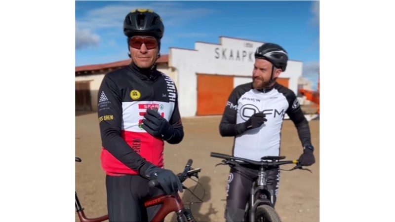 Vrystaatse bibberkoue skrik sanger op fiets nie af Vrystaatse bibberkoue skrik sanger op fiets nie af | News Article