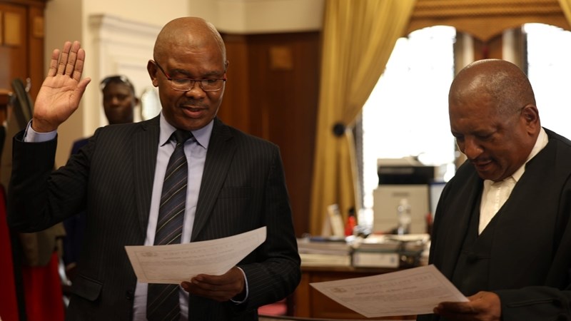 Free State premier takes leave amid corruption allegations | News Article