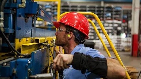 Manufacturing stats show positive growth   | News Article