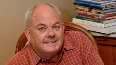 Prof. Hans vir oulaas gegroet Prof. Hans vir oulaas gegroet | News Article
