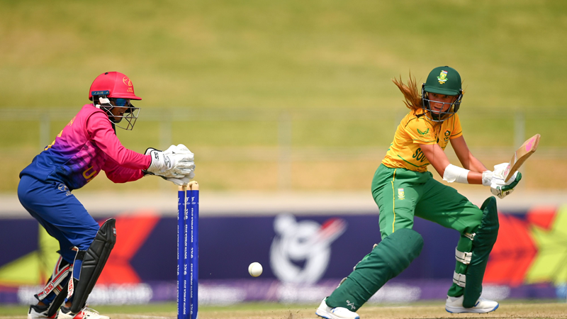 South Africa book Super Six place  | News Article