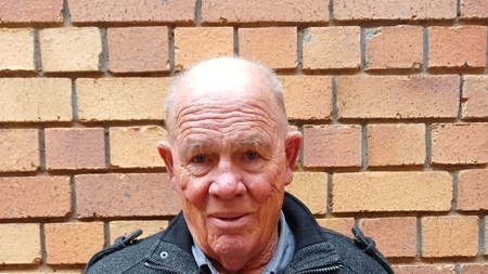 Plaasaanval: Bejaarde Vrystaatse boer ná byna nege jaar vervolg Plaasaanval: Bejaarde Vrystaatse boer ná byna nege jaar vervolg | News Article