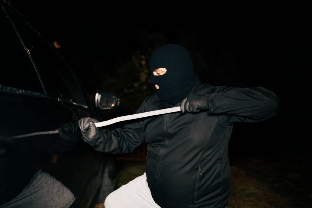 Veiliger feestyd: So maak mens tydens kapings, grypaanvalle en tref-en-trap-ongelukke | News Article