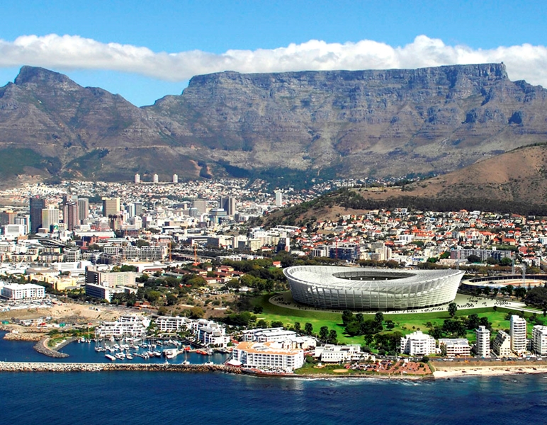 SA will allow Russian oligarch to dock super yacht in Cape Town | News Article