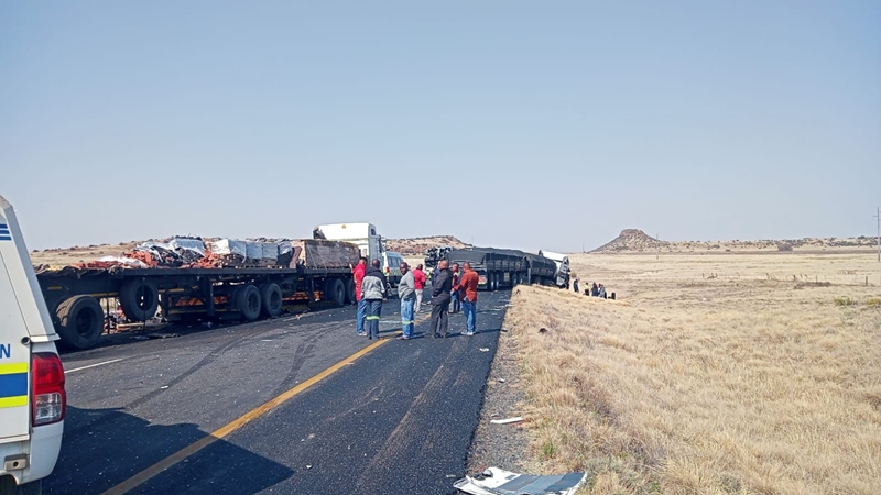 Multiple trucks collide on N1; two injured | News Article