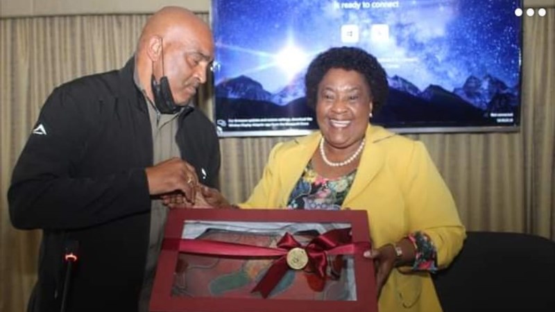 #KZNfloods: Free State honoured by KwaZulu-Natal premier #KZNfloods: Free State honoured by KwaZulu-Natal premier | News Article